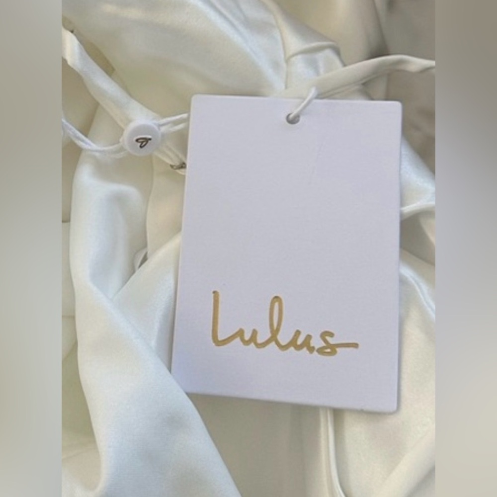 Lulus Women’s Satin Backless Gown in Bridal White Sz S - Picture 10 of 13